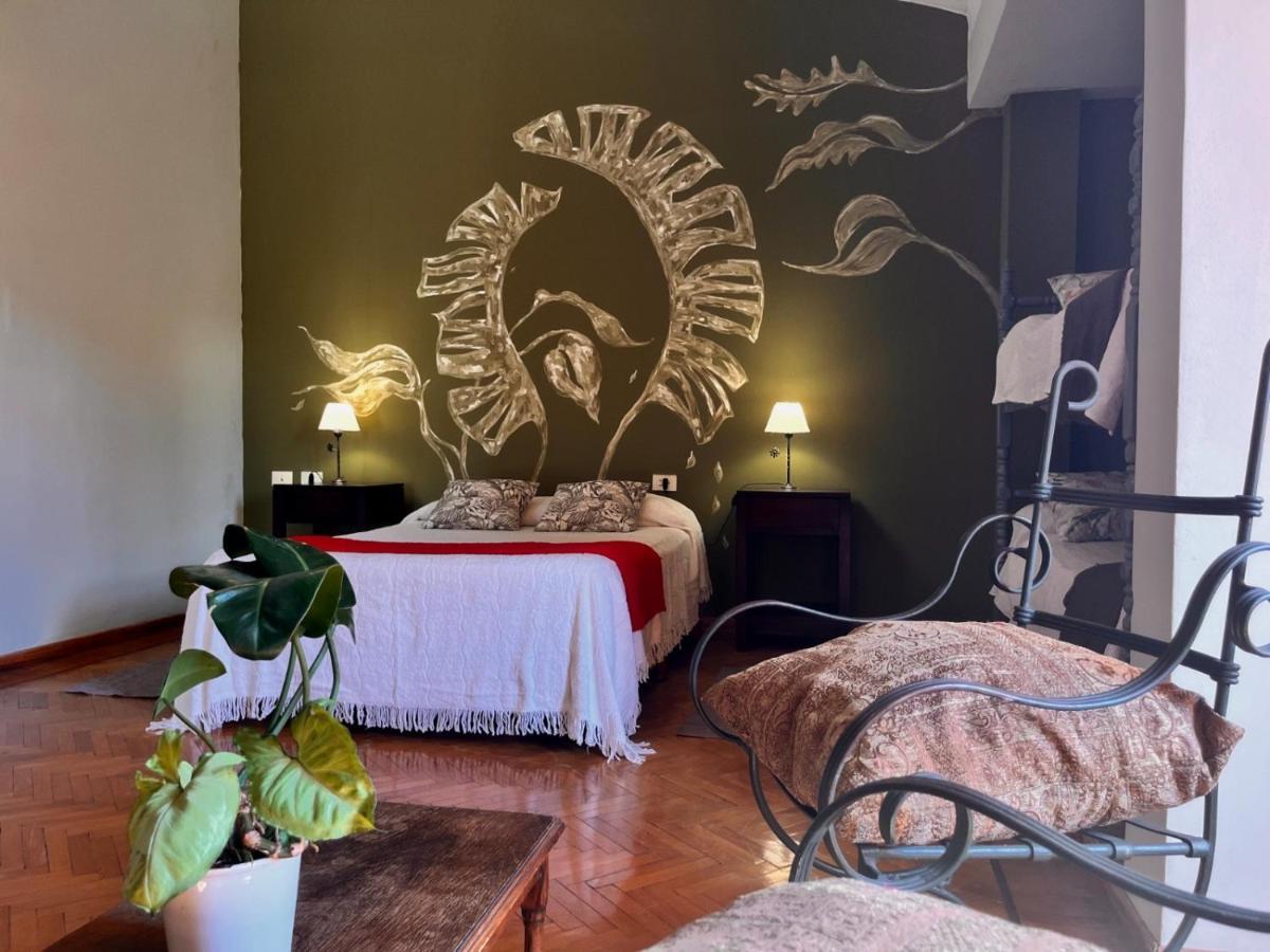 Calchaquies Home Hostel San Salvador de Jujuy Bagian luar foto